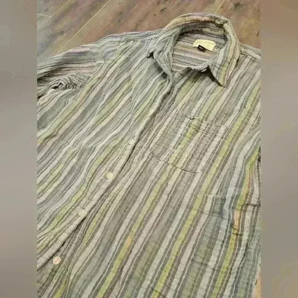 Universal Thread Striped Cotton Button-Down Shirt - Picture 3 of 9